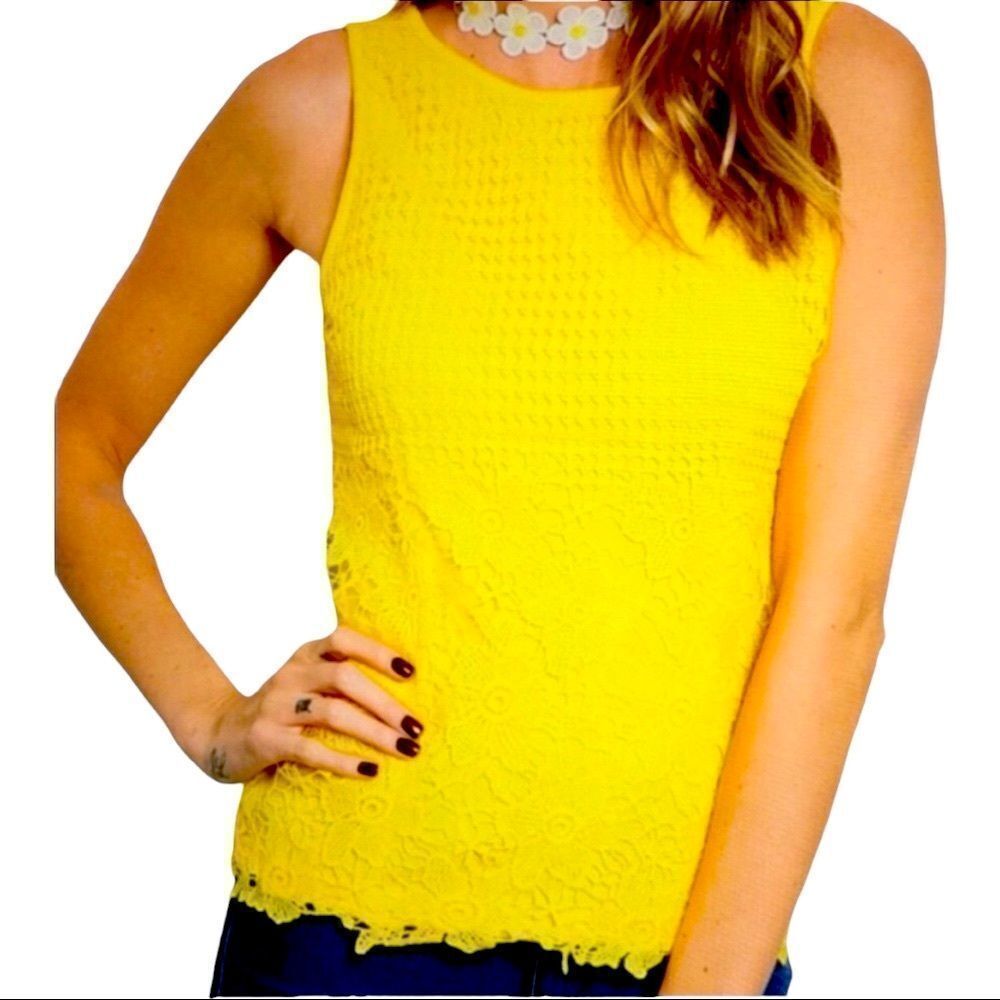 Yellow Floral Embroidered Textured Tank Top Small V-Back Boho NWT